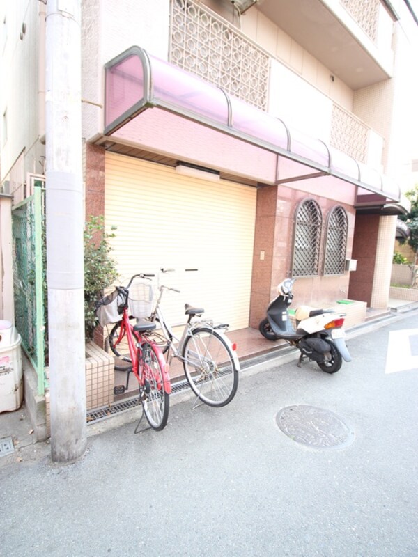 駐輪場