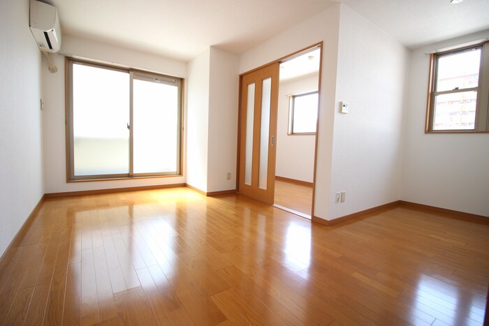 物件内観写真12　(居室)