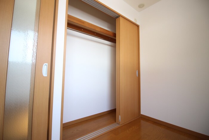 物件内観写真14　(収納)