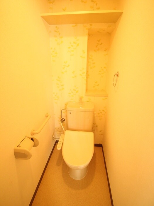 物件内観写真12　(トイレ)