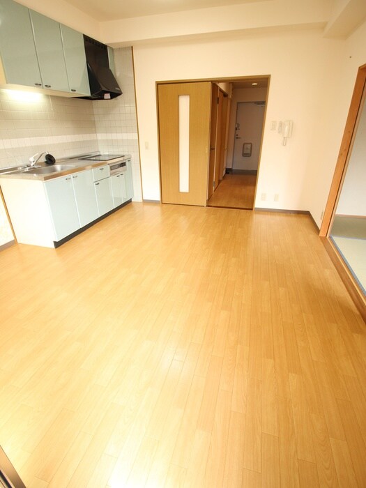 物件内観写真15　(居室)