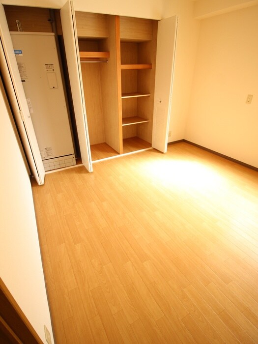 物件内観写真17　(居室)