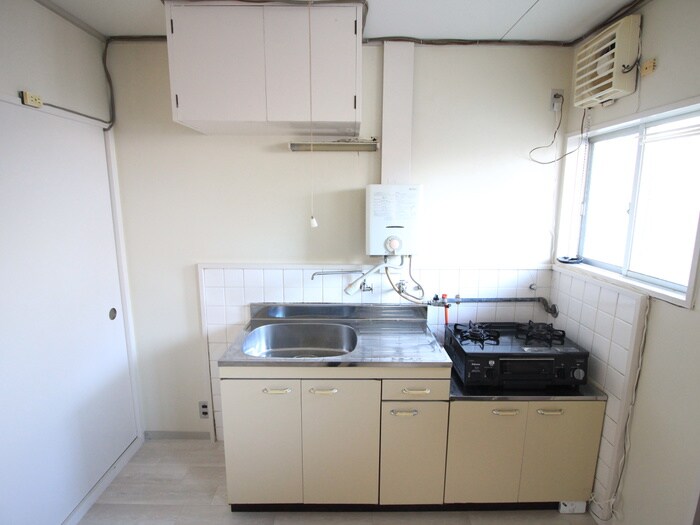 物件内観写真8　(キッチン)