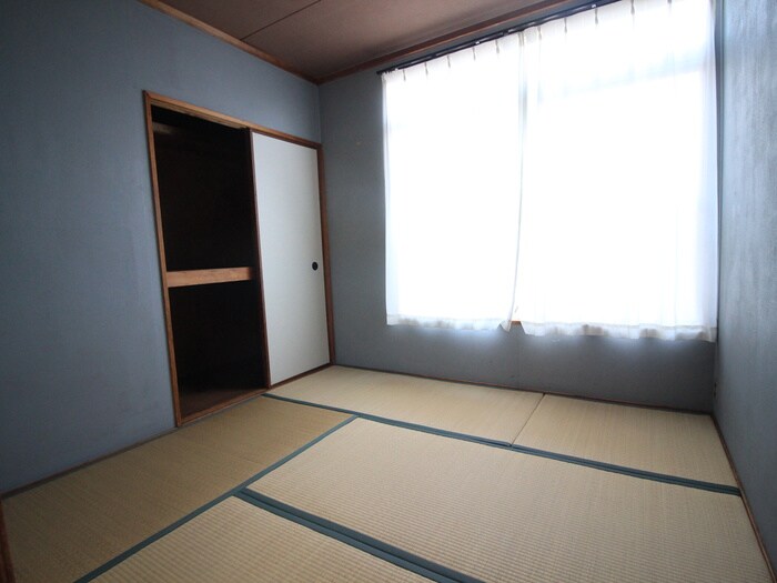 物件内観写真15　(収納)