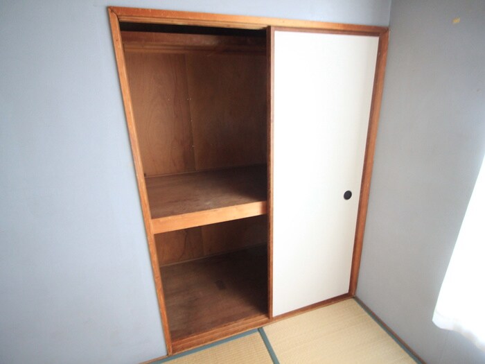 物件内観写真16　(収納)