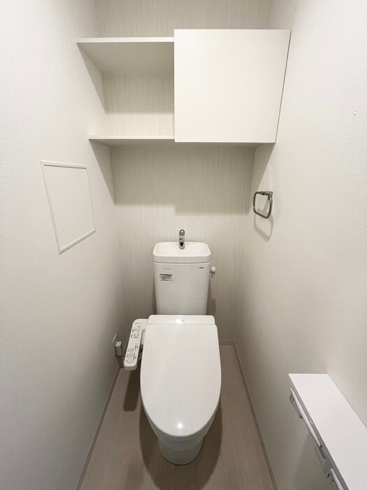 物件内観写真9　(トイレ)