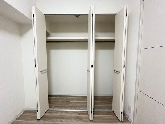 物件内観写真16　(収納)