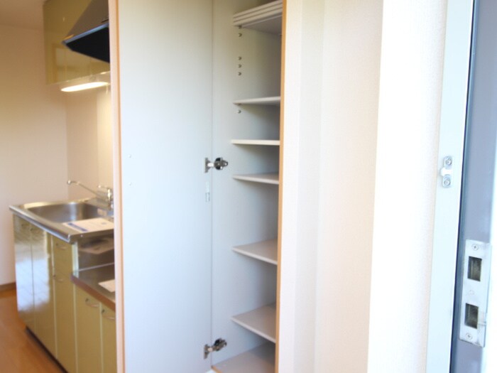 物件内観写真17　(靴箱)