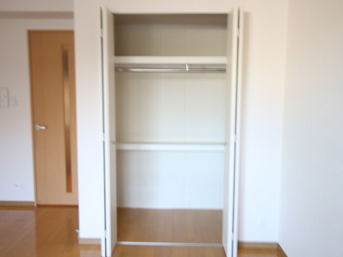 物件内観写真18　(収納)