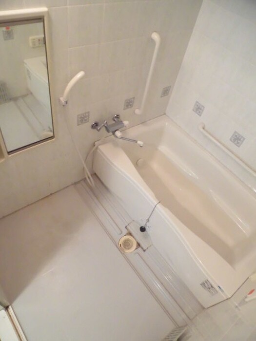 物件内観写真12　(バス／シャワールーム等)