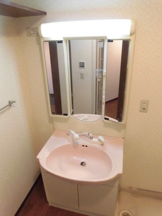 物件内観写真13　(洗面)