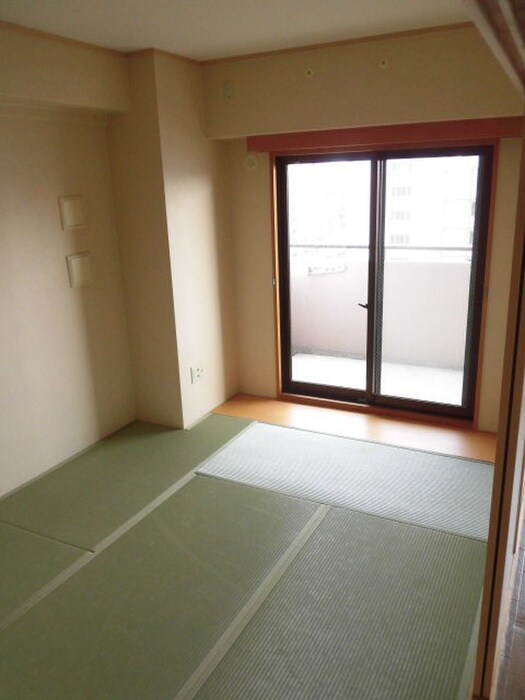 物件内観写真16　(居室)