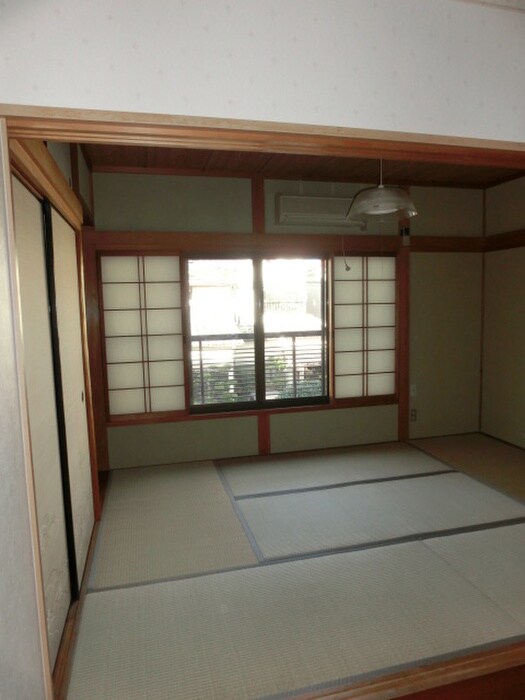 物件内観写真12　(居室)