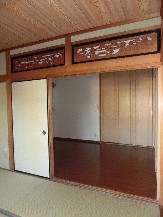 物件内観写真13　(居室)