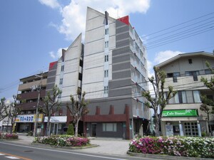 ラフォーレⅠ番館外観写真