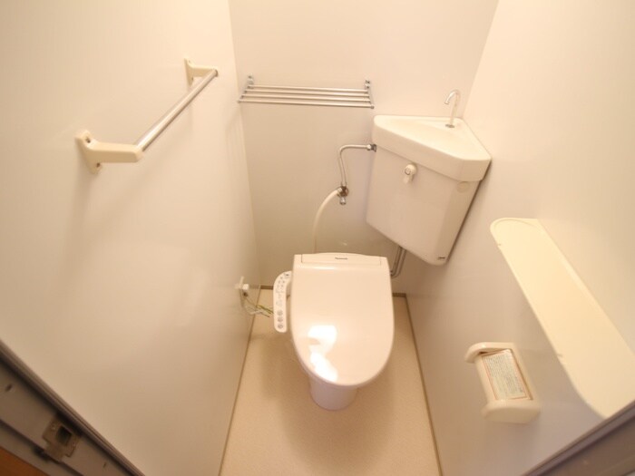 物件内観写真13　(トイレ)