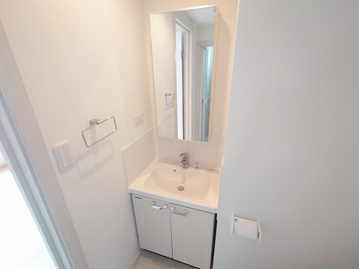 物件内観写真11　(洗面)