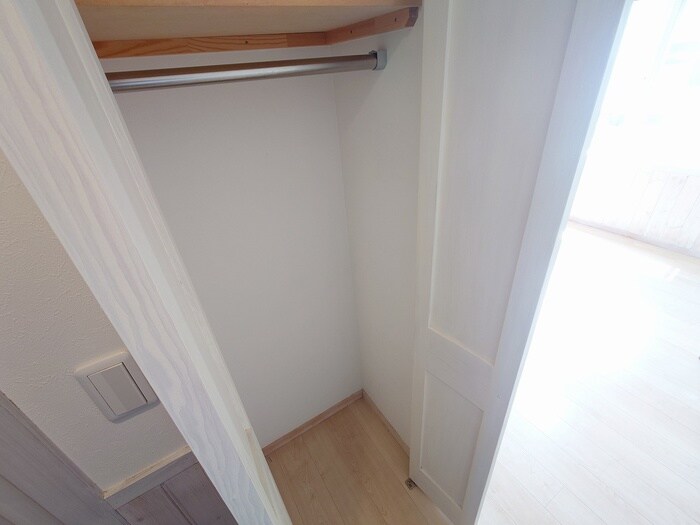 物件内観写真13　(収納)