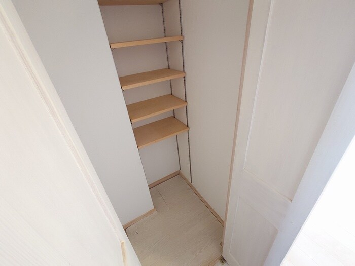 物件内観写真16　(靴箱)