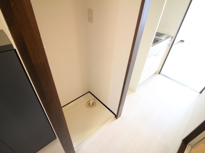 物件内観写真20　(洗濯機置場)