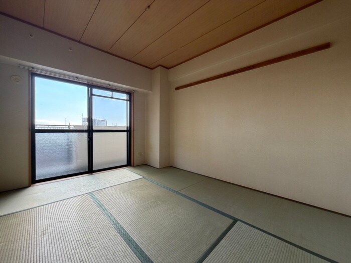 物件内観写真9　(居室)