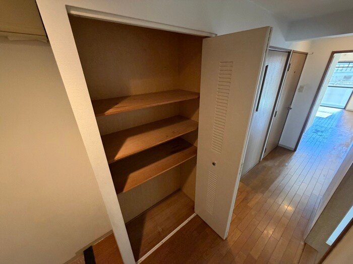 物件内観写真17　(靴箱)