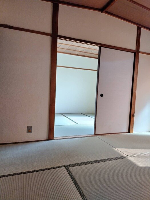 物件内観写真16　(居室)