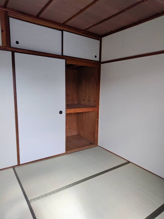 物件内観写真17　(収納)