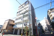 オ－プストフェルトの外観写真