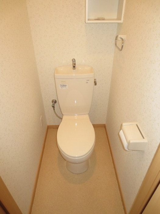 物件内観写真16　(トイレ)