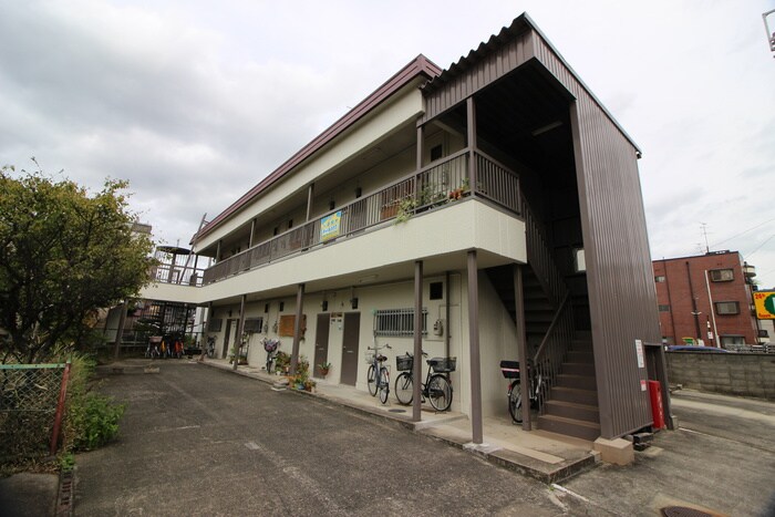 物件外観写真1　(外観写真)