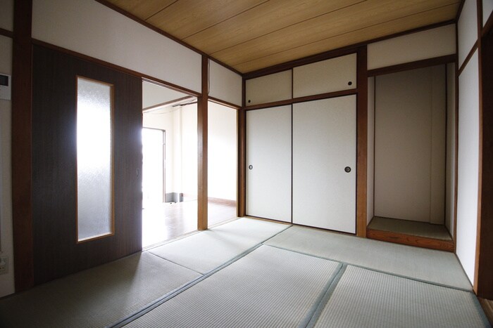 物件内観写真12　(居室)