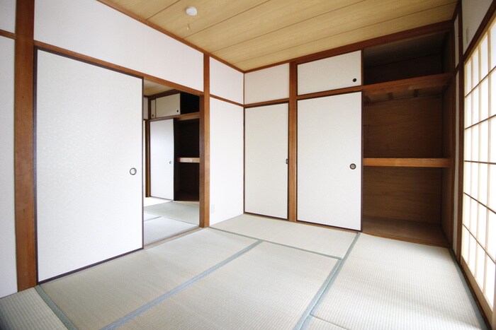 物件内観写真13　(居室)