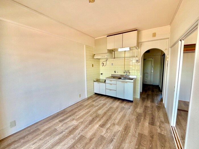 物件内観写真11　(居室)