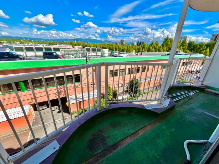 物件内観写真18　(室内からの展望)