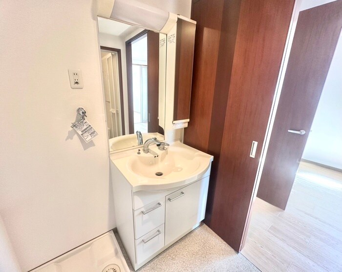 物件内観写真13　(洗面)