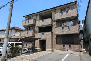 カ－サ海岸通り外観写真