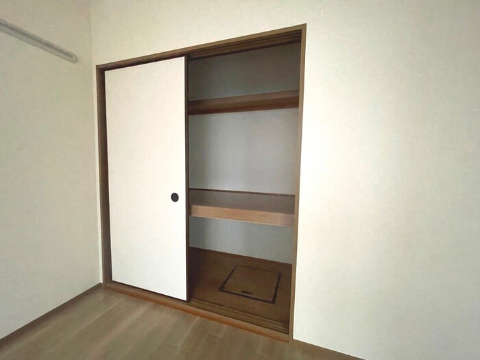 物件内観写真17　(収納)