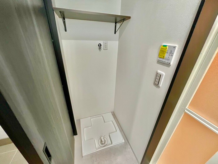 物件内観写真14　(洗濯機置場)