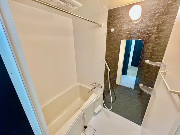 物件内観写真16　(バス／シャワールーム等)