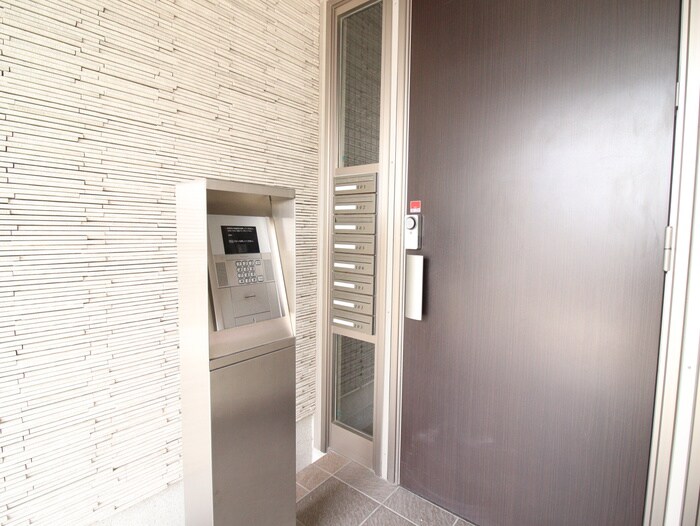 物件外観写真6　(建物設備)