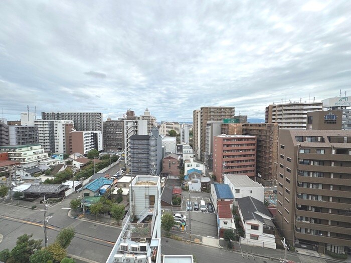 物件内観写真22　(室内からの展望)