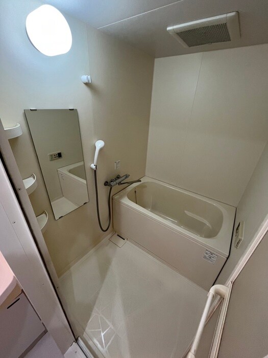 物件内観写真8　(バス／シャワールーム等)