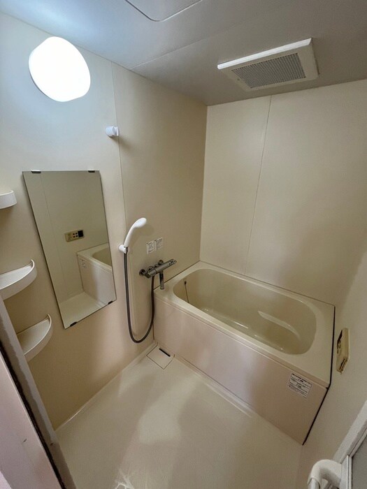 物件内観写真8　(バス／シャワールーム等)