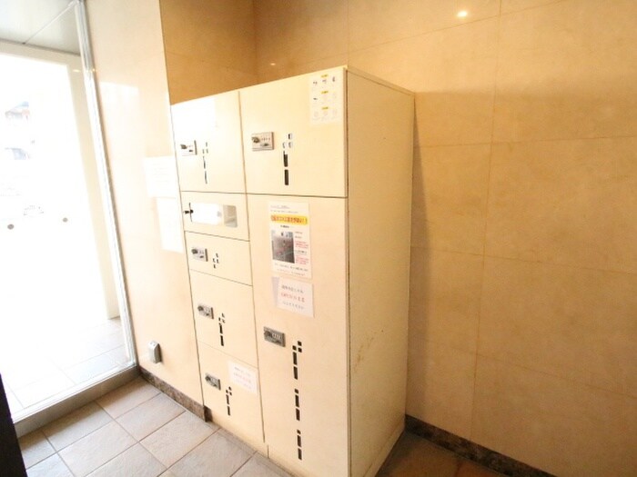 物件外観写真4　(建物設備)