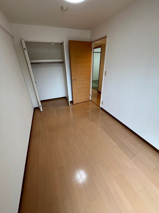 物件内観写真12　(居室)