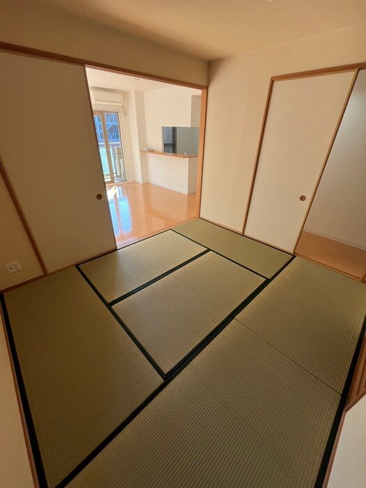 物件内観写真12　(居室)