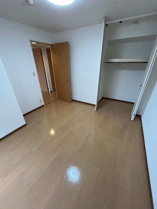 物件内観写真13　(居室)