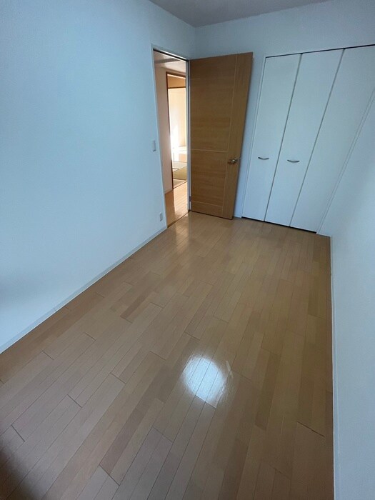 物件内観写真13　(居室)