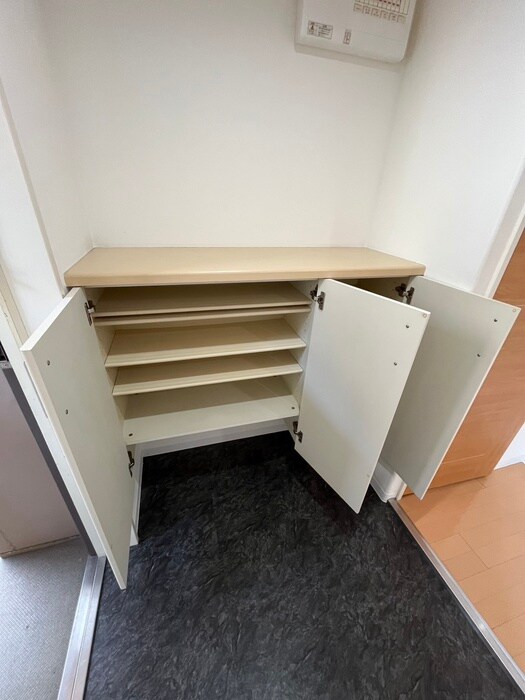 物件内観写真19　(靴箱)